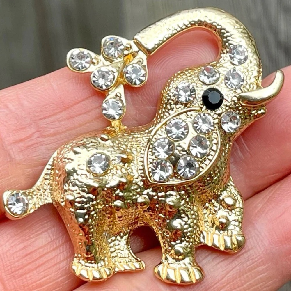 Elephant brooch Elephant pin rhinestone elephant brooch